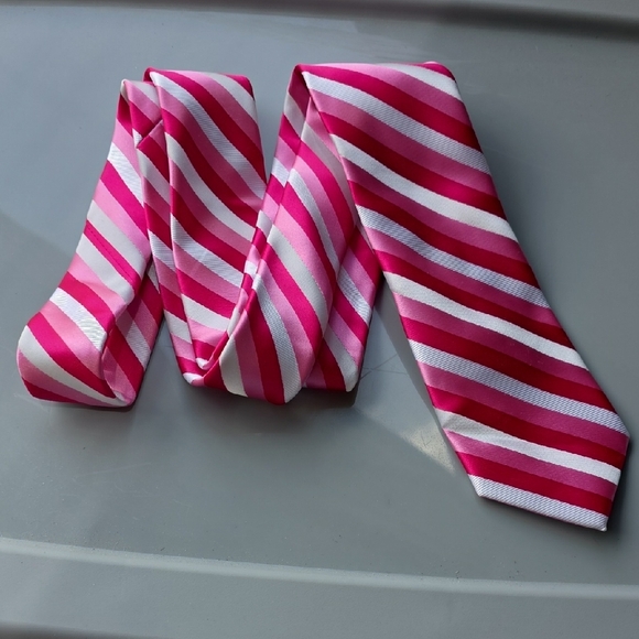 (J28) JF J.Ferrar Pink and White Striped Tie - Picture 1 of 4